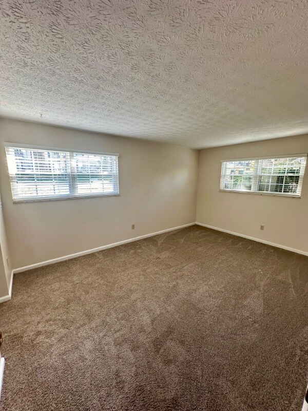 Building Photo - 1490 Slade Ave