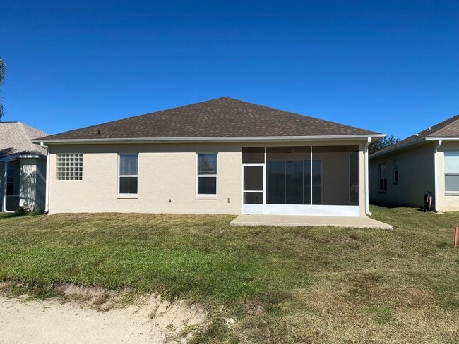 Building Photo - ANNUAL Lease – Unfurnished – Golf Course Lot - Designer Home in the highly sought-after gated com...