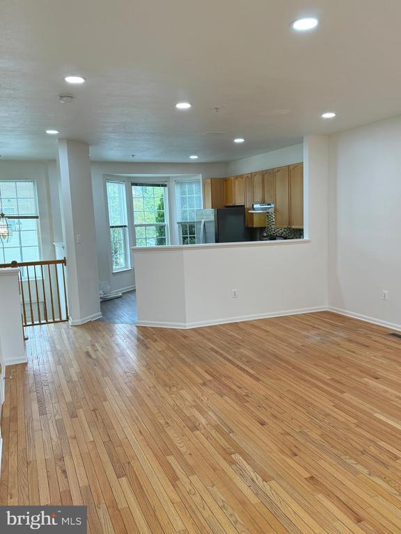 Building Photo - 1943 Harpers Ct