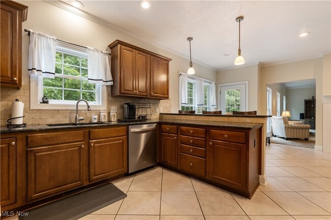 Building Photo - 7335 Bentham Cir NW