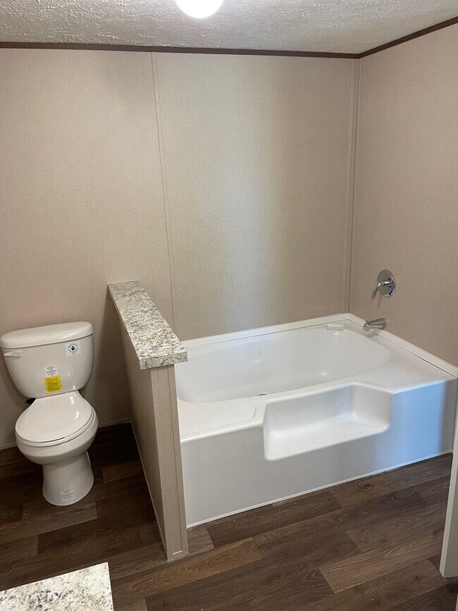 Building Photo - NEW 3 BED, 2 BATH MOBILE HOME IN DENTON AREA!