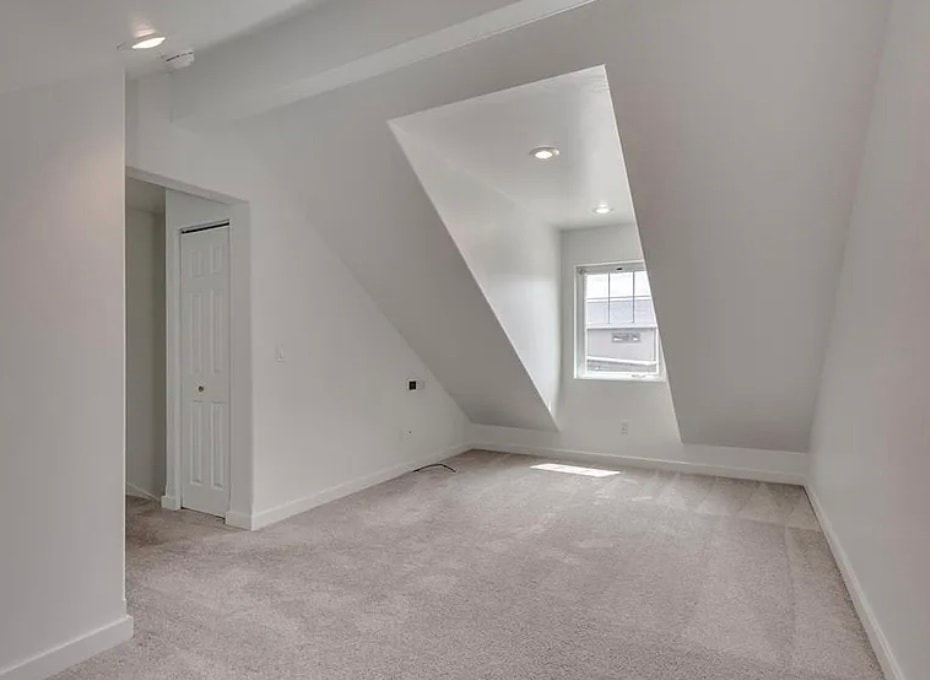 Building Photo - 2783 Hedgerow Ct