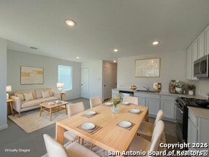 Building Photo - 6731 Chert Chase