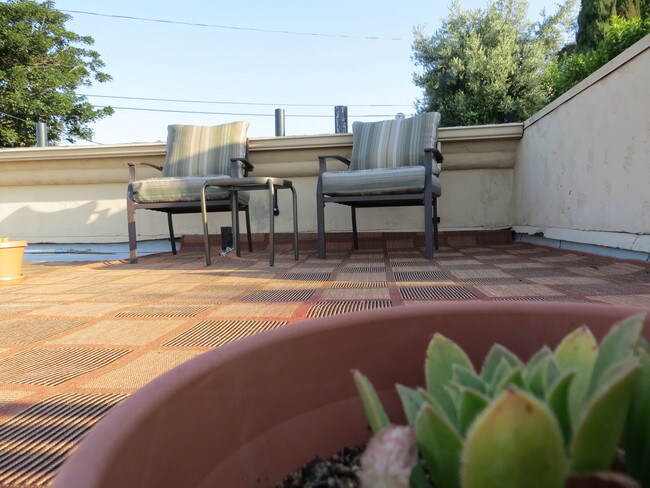 Roof top deck - 8500 Cole Crest Dr