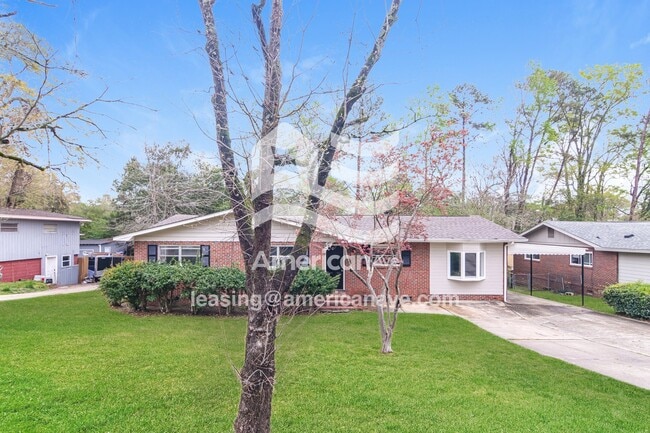 Building Photo - 3225 Mustang Dr