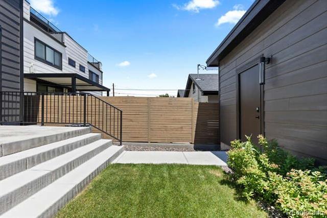 Building Photo - 3646 Quivas St