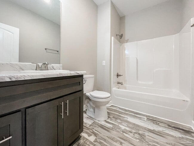 Building Photo - 5170 Burlington Ave