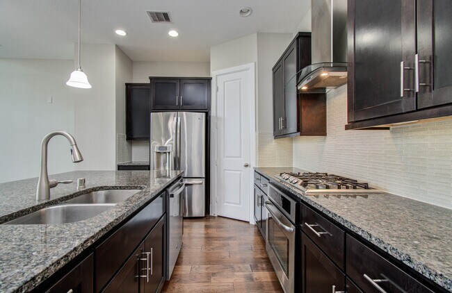 Building Photo - 11023 Acorn Falls Dr