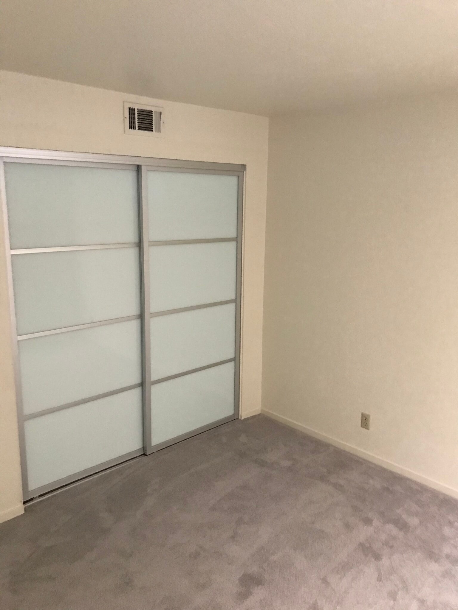 2nd bedroom - 826 Boardwalk Pl