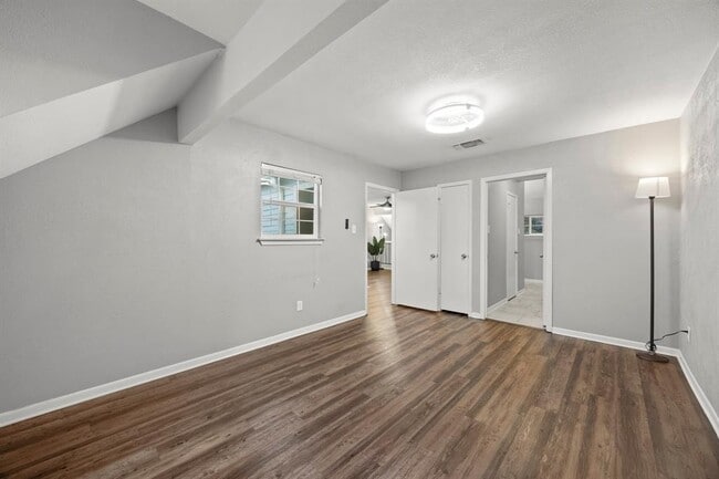 Building Photo - 8330 Fathom Cir