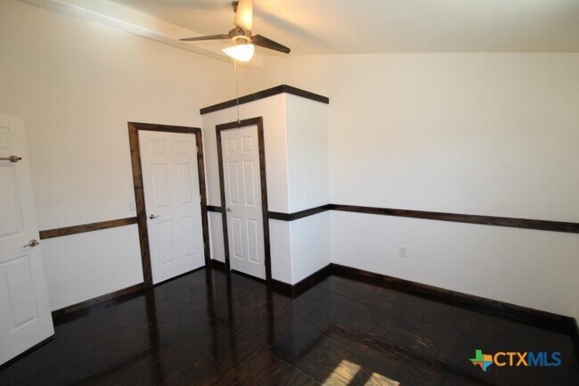 Building Photo - 2809 Connell St