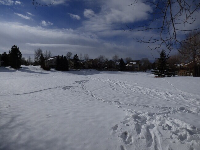 Building Photo - 2 Bedroom Townhome in Northwest Loveland