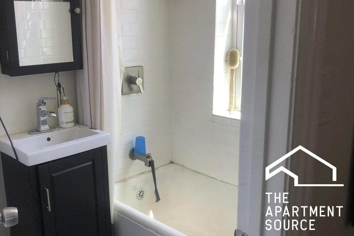 Building Photo - 2129 N Dayton St