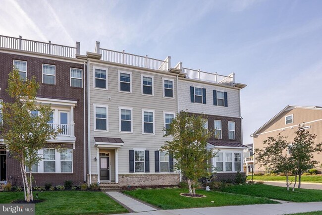 Building Photo - 1622 Sandpiper Bay Lp