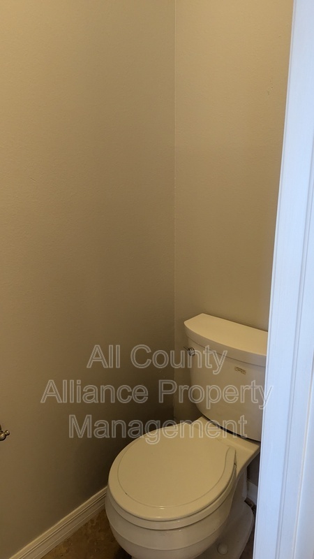 Building Photo - 1247 Maximilian Dr