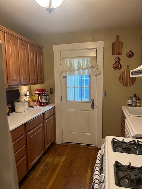 Building Photo - 41 Church St