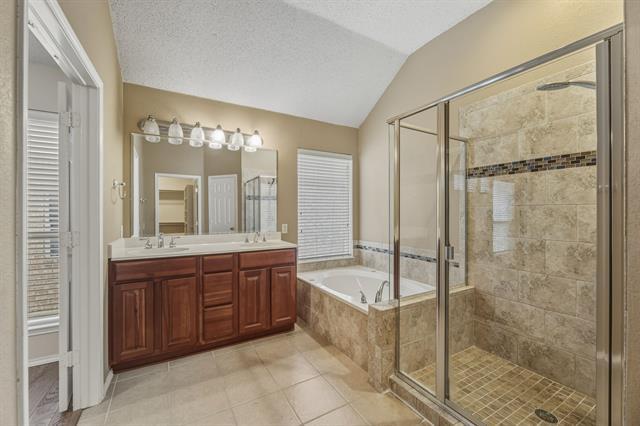 Building Photo - 11458 Newberry Dr