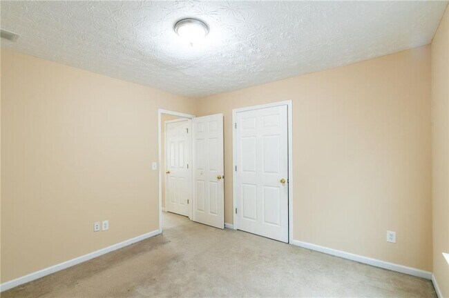 Building Photo - 778 Roxholly Ln NE