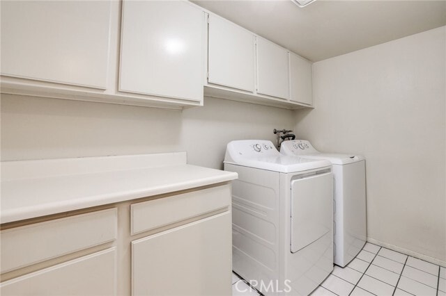 Building Photo - 4444 Spencer St