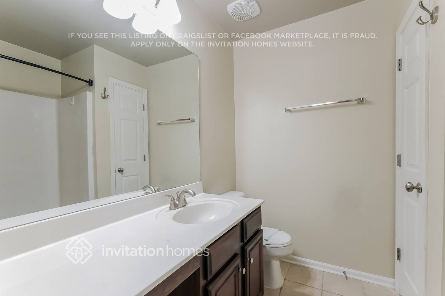 Building Photo - 4015 Pointe Vecchio Cir