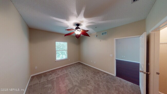 Building Photo - 8241 Pelican Landing Rd
