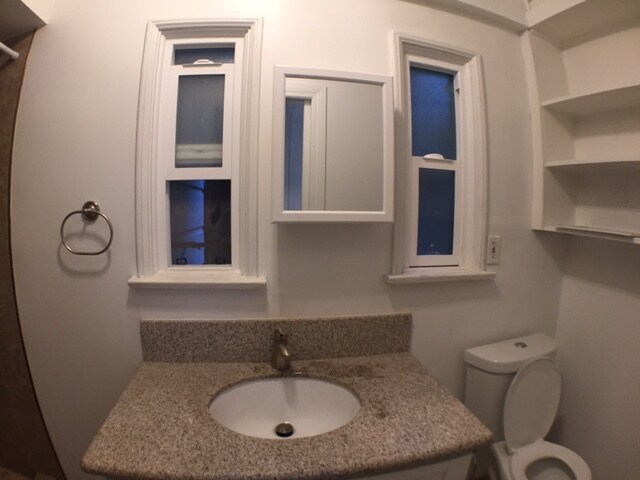Building Photo - 3214 De Witt Dr