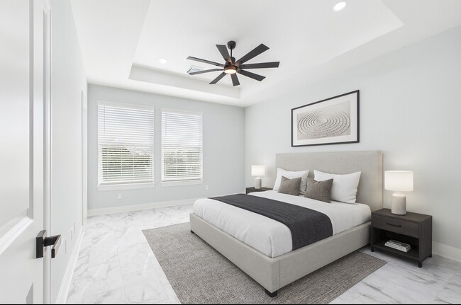 Building Photo - 3415 Daphne St