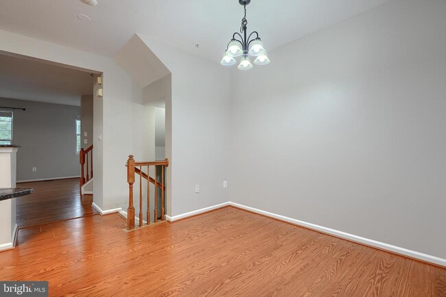 Building Photo - 8820 Papillon Dr