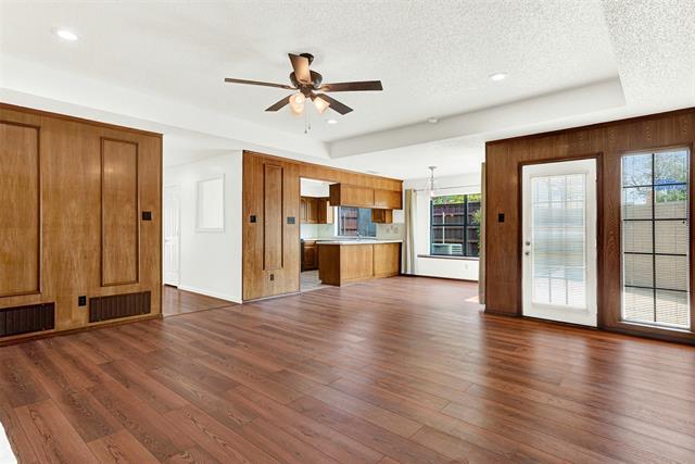 Building Photo - 2713 Pinery Ln