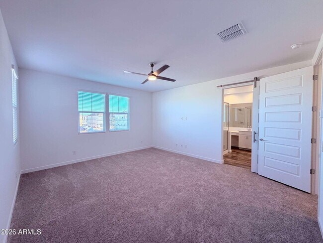 Building Photo - 8307 E Peterson Ave