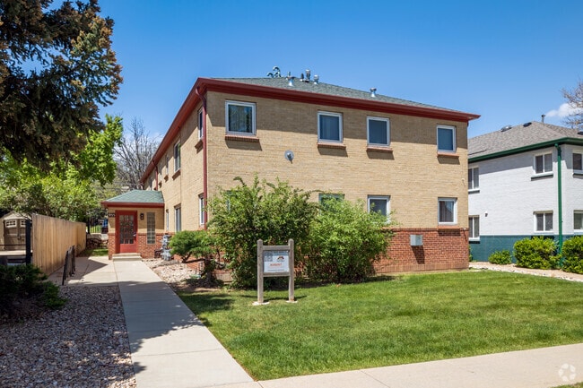 Building Photo - 955 16th St