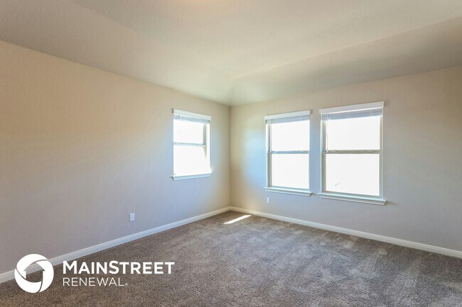 Building Photo - 1529 Arcadian Lily
