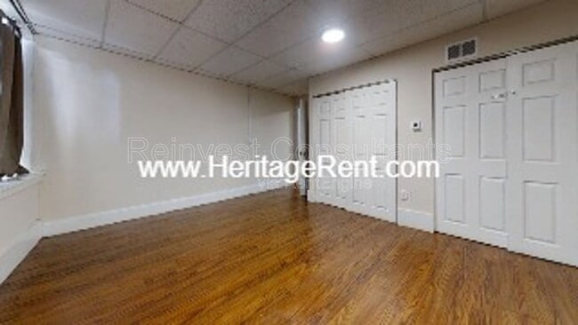 Building Photo - 1042 Marshall Ave