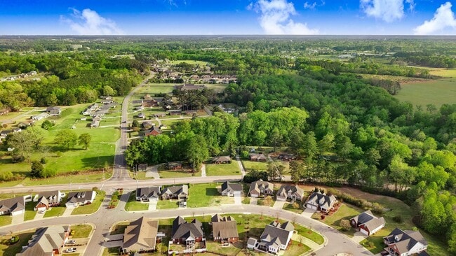 Building Photo - 106 Kingston Cir