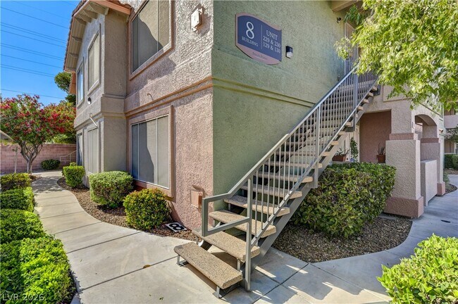 Building Photo - 8450 Alta Dr