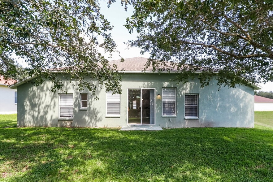 Building Photo - 5235 Greystone Dr