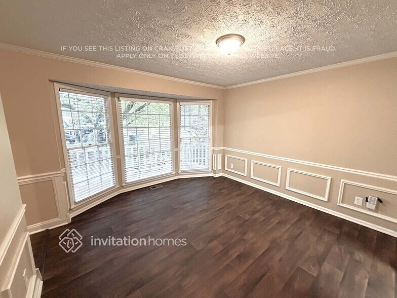 Building Photo - 4611 Pine Harbor Ct NE