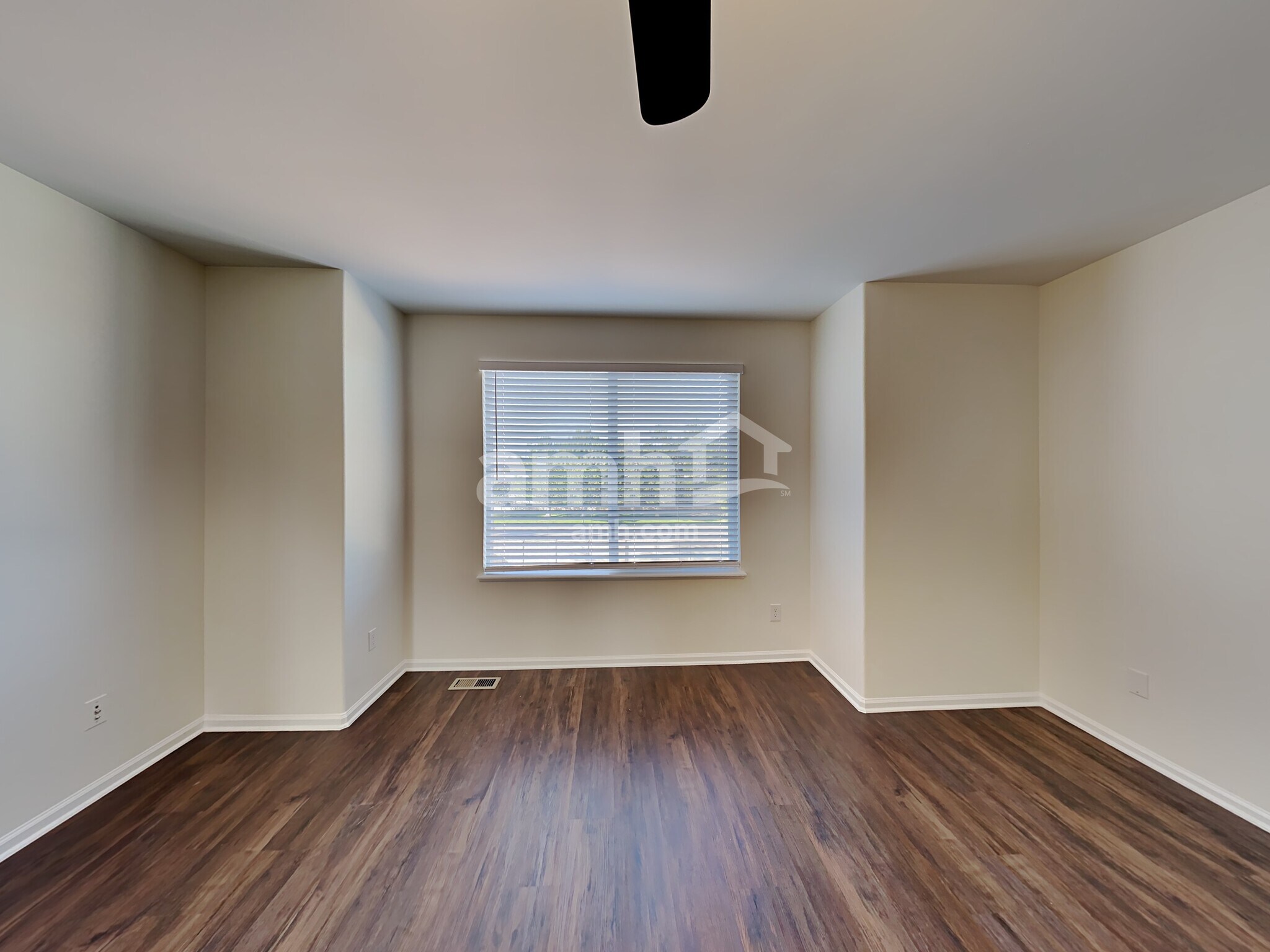 Building Photo - 4990 Hawk Meadow Dr
