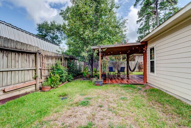 Building Photo - 901 Franconia Dr