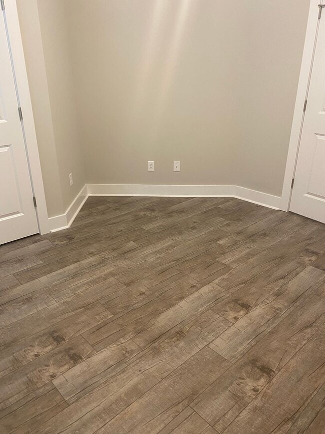 Building Photo - 3 Bedroom, 2 Bath Home in Valley View - PR...