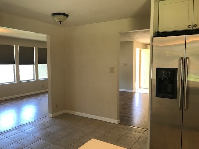 Building Photo - 870 Briargreen Ct