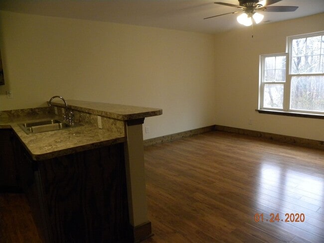 Building Photo - 3575 Jefferson River Rd