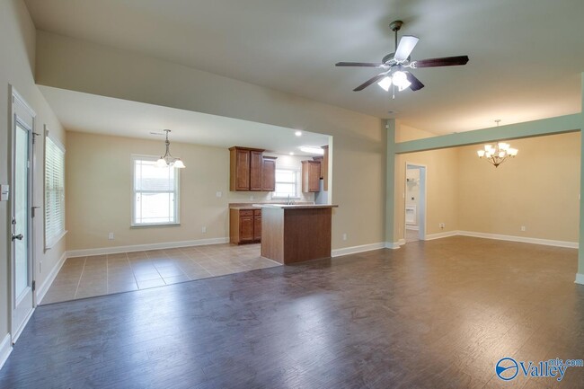 Building Photo - 368 Harbor Glen Dr SW