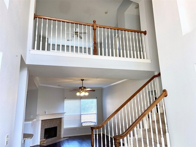 Building Photo - 4605 Hinton Dr