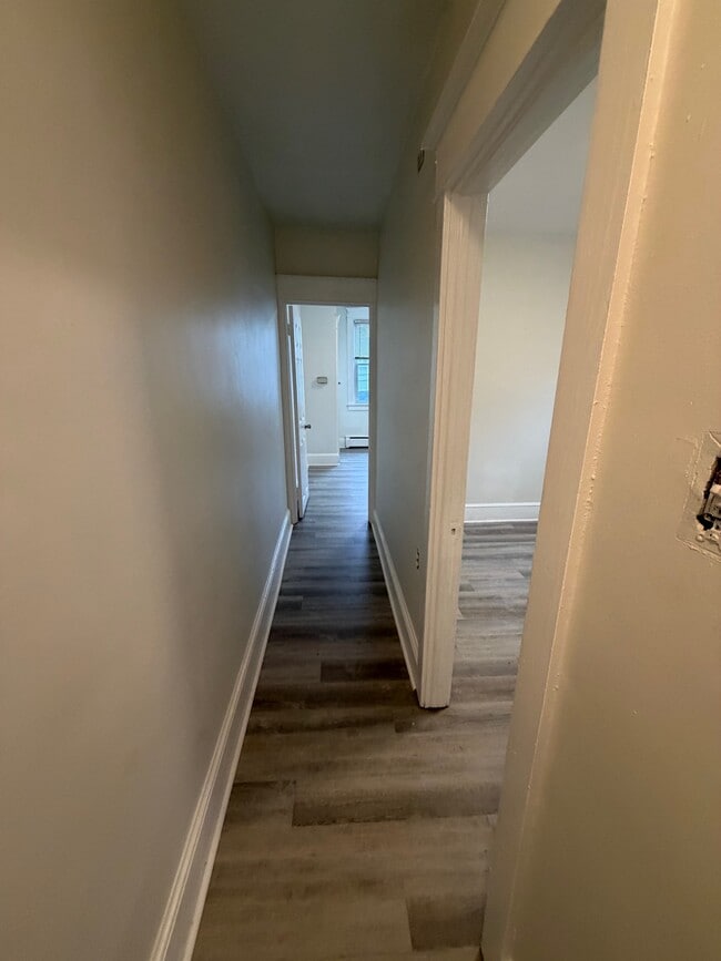 Building Photo - 130 Harvey Ave