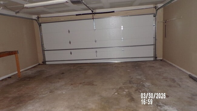 Building Photo - Great home close to Shopping, Hospital, Ft SIll