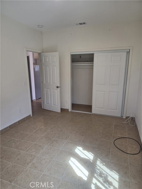 Building Photo - 13745 Vellanto Way