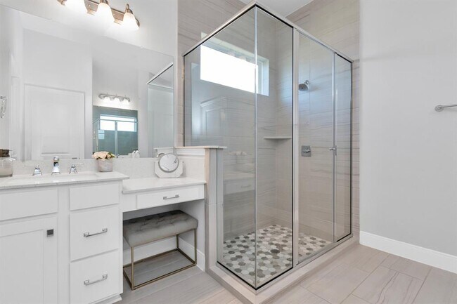 Building Photo - 28646 Monarch Cliffs Dr