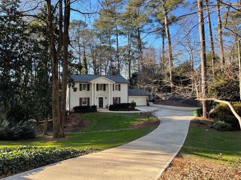 Building Photo - 4044 Emma Ln NE