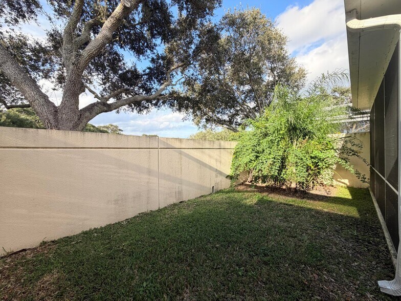 Building Photo - 2205 Telogia Ct